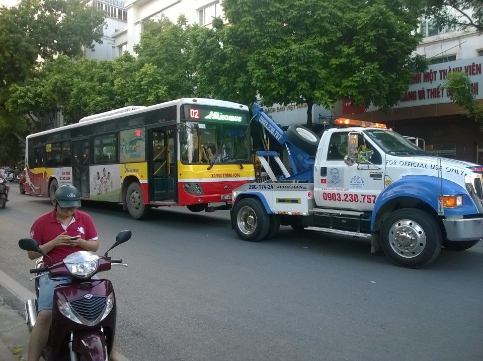 Cứu hộ ô tô trọng tải lớn